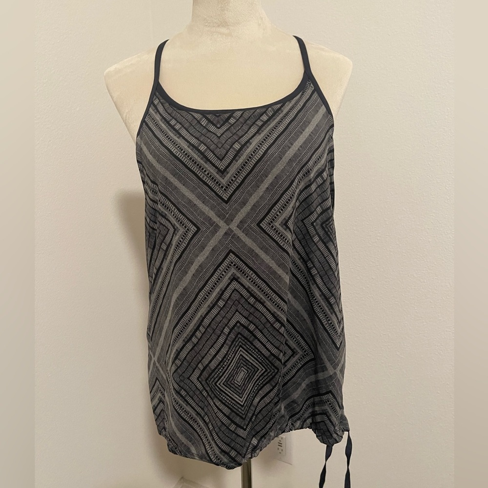 Athletic top, built in sports bra
